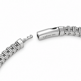 Close-up of Lafonn flexible tennis bracelet clasp in platinum-bonded sterling silver.