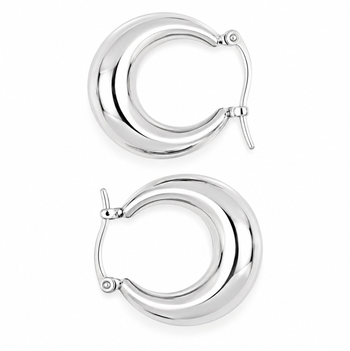 LIZAS All Time Classics silver hoop earrings with a polished rounded design and hinged closure.